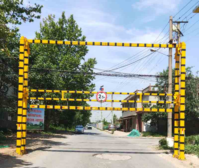 安康农村道路限高架